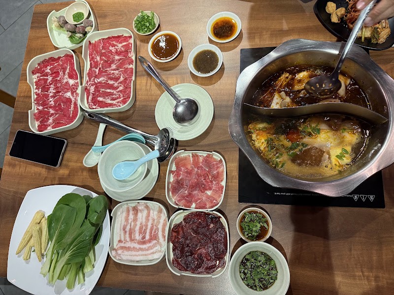Rakuen Hotpot - Rakuen Hotpot, 483 Đ. Lê Văn Sỹ, Nhiêu Lộc, Hồ Chí Minh, Vietnam
