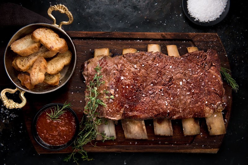 Nusr-Et Steakhouse - Nusr-Et Steakhouse, Restaurant Village Four Seasons Resort شارع شاطئ - Jumeirah - Jumeirah 2 - Dubai - United Arab Emirates