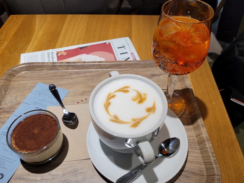 Costa Coffee - Costa Coffee, Budějovická 1667/64, 140 00 Praha 4, Czechia