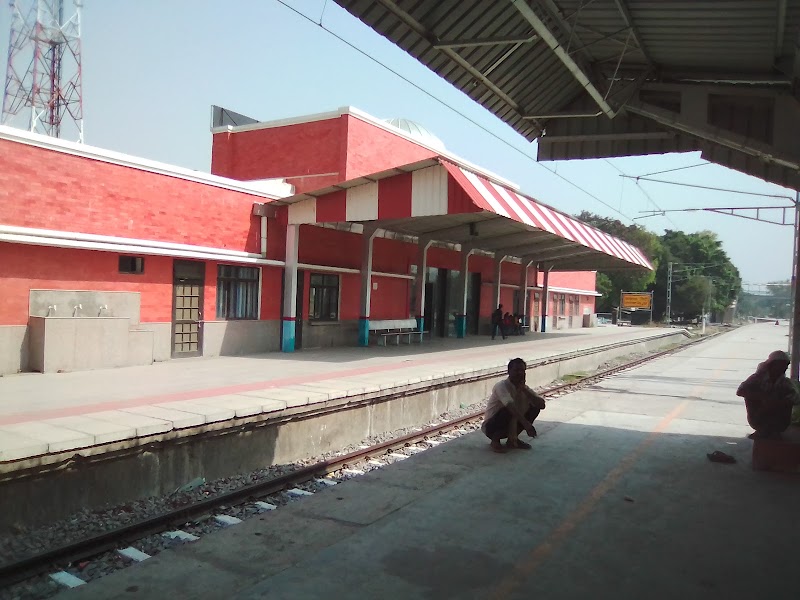 Lucknow City - Lucknow City, Wazirganj, Lucknow, Uttar Pradesh 226018, India