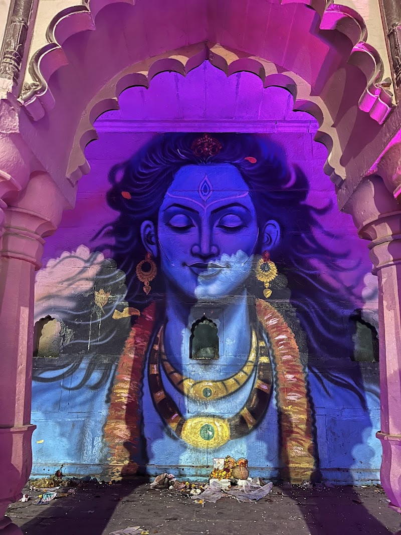 Shri Nagvasuki Mandir - Shri Nagvasuki Mandir Daraganj Ghat, FV4M+RPQ, near by Rameshar Mandir, Daraganj, Prayagraj, Uttar Pradesh 211006, India