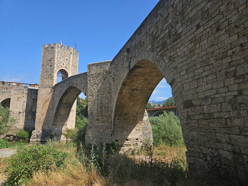 La creu del Candell - La creu del Candell 17850 Besalú, Girona, Spain