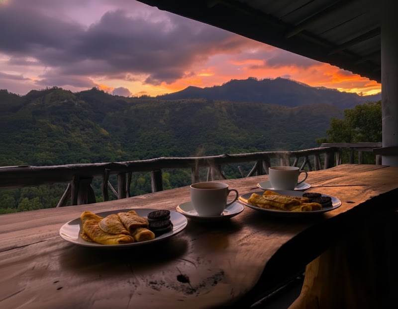 Chill mount wellness cafe - Chill mount wellness cafe R3PF+R78, Karandagolla, Sri Lanka