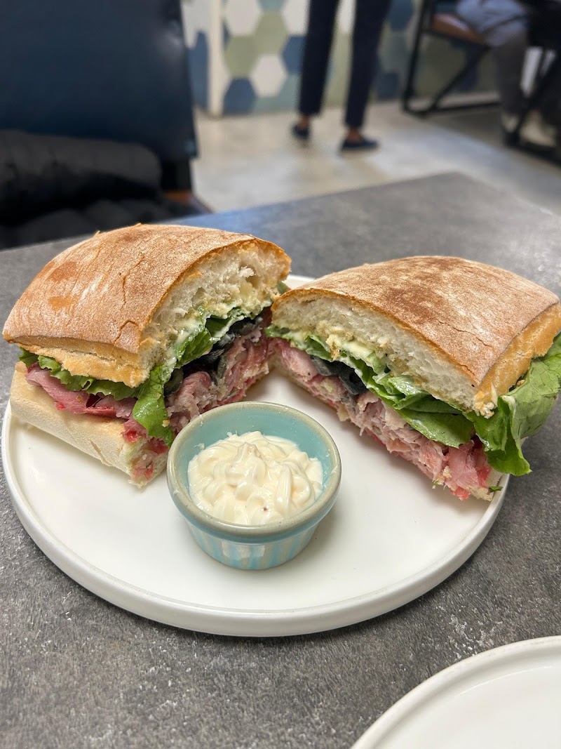 Pete's Deli - Gourmet Sandwich Shop - Pete's Deli - Gourmet Sandwich Shop Ground Floor, M Block Market, M 72 A, Inder Mohan Bhardwaj Marg, Block M, Greater Kailash II, Greater Kailash, New Delhi, Delhi 110048, India