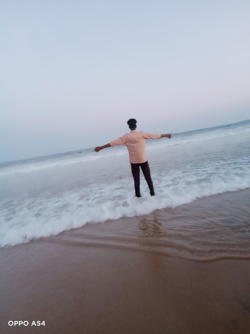 Visakhapatnam Lighthouse - Visakhapatnam Lighthouse, P8CQ+75G, Jalari Peta, Visakhapatnam, Andhra Pradesh 530017, India