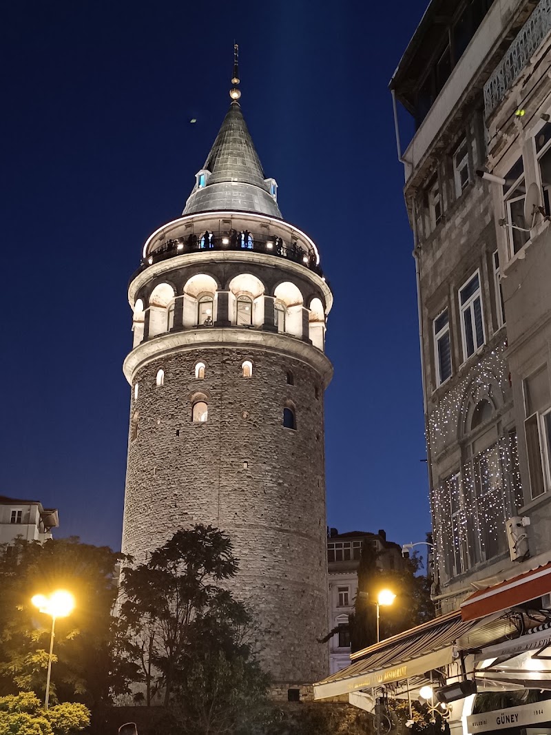Galata Tower - Galata Tower Bereketzade, 34421 Beyoğlu/İstanbul, Türkiye
