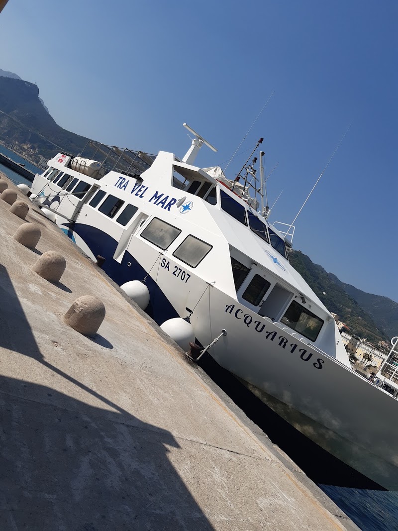 Ferries Amalfi - Positano - Ferries Amalfi - Positano, PIAZZA DELLA CONCORDIA (MOLO MASUCCIO), 84122 Salerno SA, Italy