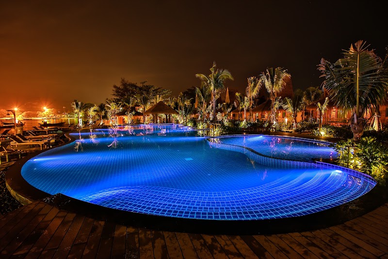Phi Phi CoCo Beach Resort