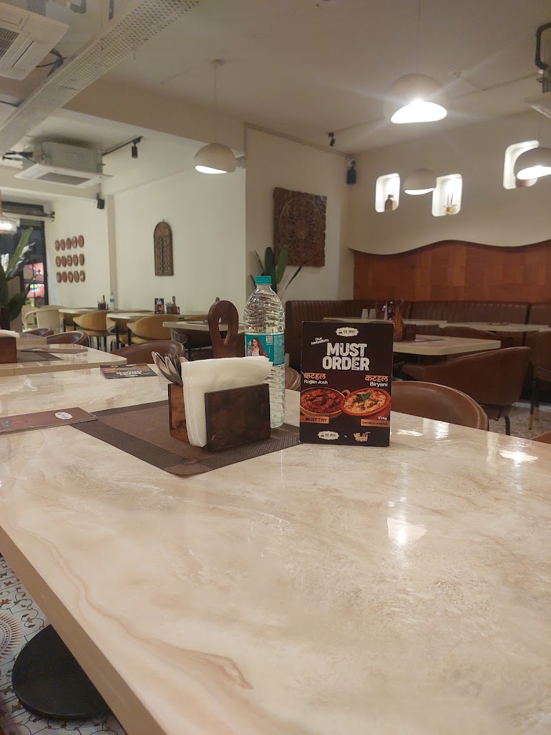 Mr. Bhatura - Sec 62 - Mr. Bhatura - Sec 62 Plot No. RN 9, Rasoolpur Nawada, Industrial Area, Sector 62, Noida, Uttar Pradesh 201303, India
