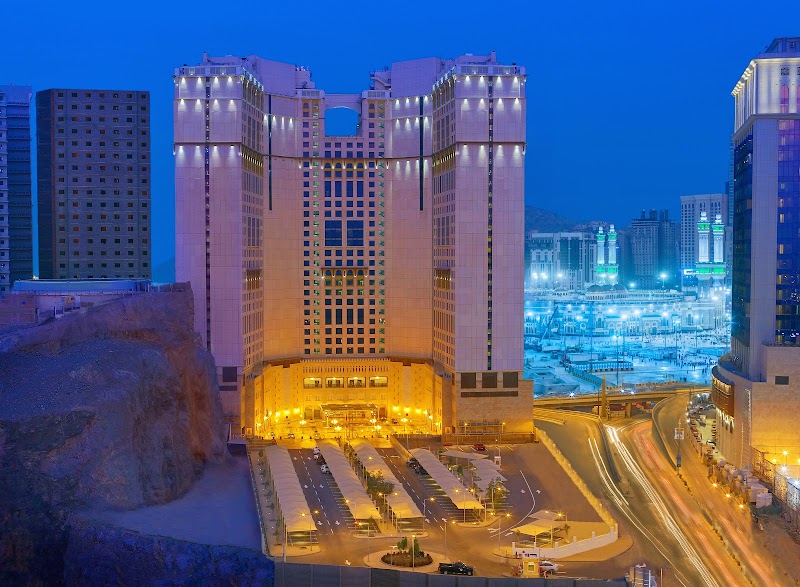 Anjum Hotel Makkah-فندق انجم مكة‏ - Anjum Hotel Makkah-فندق انجم مكة‏ MAJA7418، 7418 شارع جبل الكعبة، 3601 حي، Jarwal, Makkah 24231, Saudi Arabia