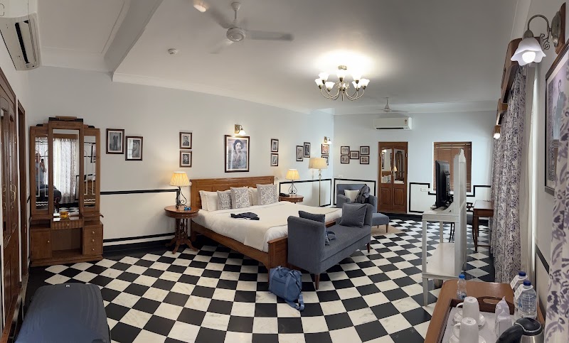 HOTEL RATAN VILAS - HOTEL RATAN VILAS Near Bhasker Circle, Loco Shed Road, UIT Rd, Ratanada, Jodhpur, Rajasthan 342001, India