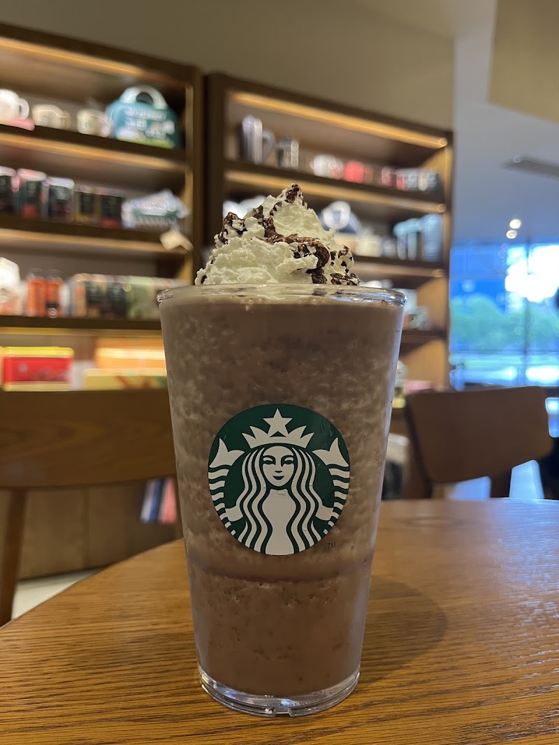 Starbucks Taipei World Trade Center Building 1 Shop - Starbucks Taipei World Trade Center Building 1 Shop No. 5號, Section 5, Xinyi Rd, Xicun Village, Xinyi District, Taipei City, Taiwan 110