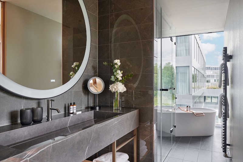 Hyatt Regency Zurich Airport The Circle - Hyatt Regency Zurich Airport The Circle The Circle 41 Zurich Airport, 8058 Kloten, Switzerland