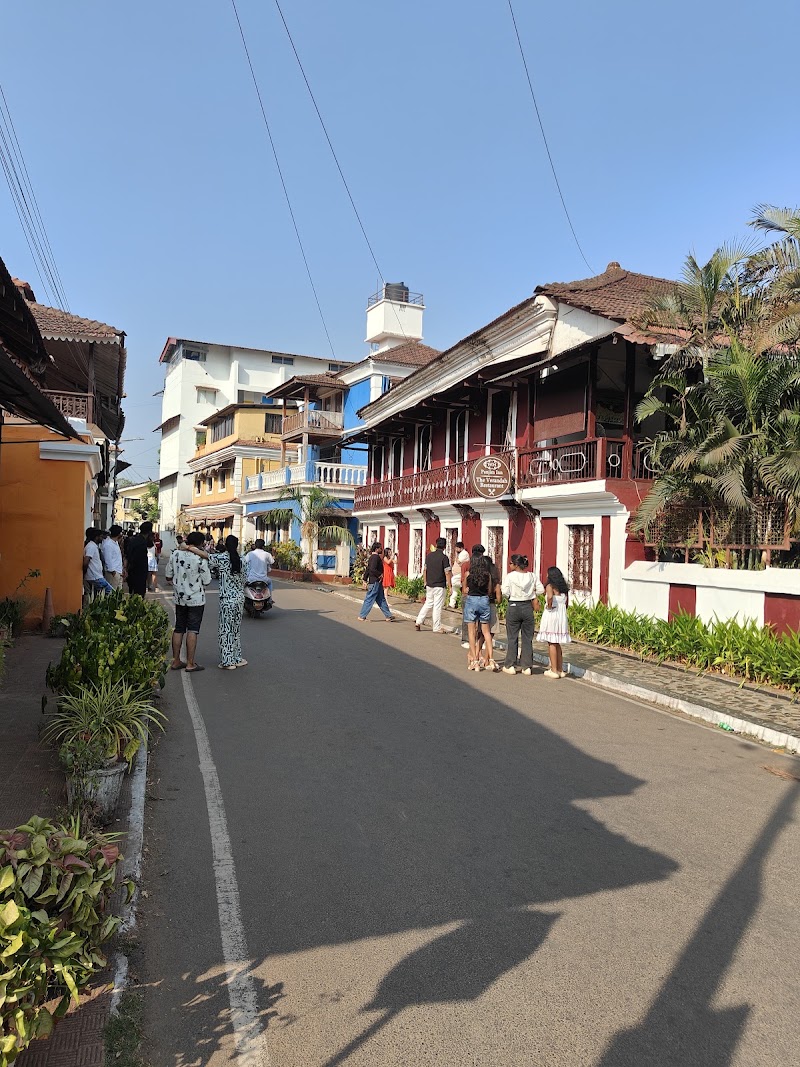Solar Costa Campos - Solar Costa Campos FRXJ+9G5, Rua 31 de Janeiro, Altinho, Panaji, Goa 403001, India