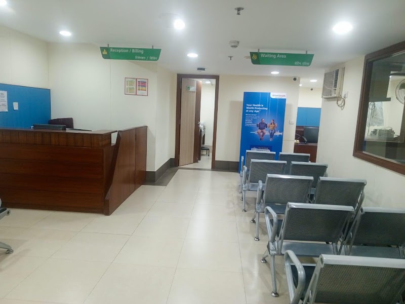 Fortis Escorts Heart Institute - Heart Hospital Okhla - Fortis Escorts Heart Institute - Heart Hospital Okhla Metro Station, Okhla Rd, opposite Sukhdev Vihar, New Friends Colony, New Delhi, Delhi 110025, India