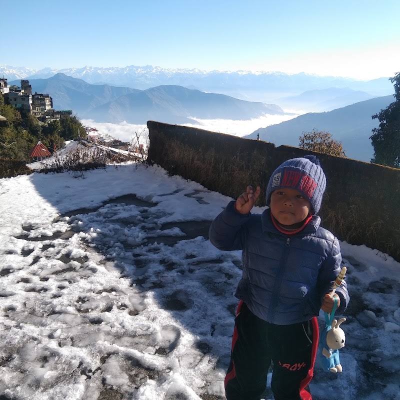 Sunrise Homestay - Sunrise Homestay Tenzing Norgay Rd, near Lattey Lama Gumba, Baraka Jhora, Ganeshgram, Phulbari, Darjeeling, West Bengal 734102, India