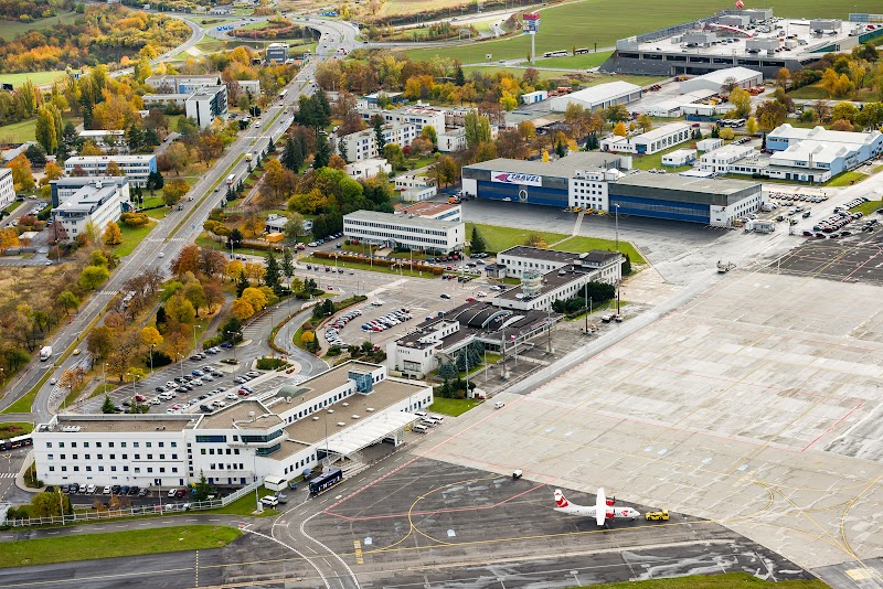 Prague-Ruzyne Airport - Terminal 3 - Prague-Ruzyne Airport - Terminal 3 K Letišti 1073/25, 161 00 Praha 6, Czechia
