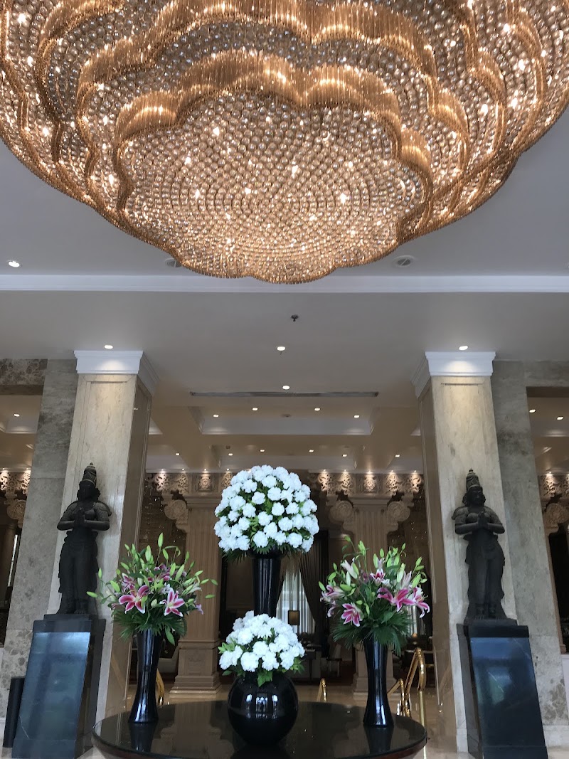 Sheraton Grand Pune Bund Garden Hotel - Sheraton Grand Pune Bund Garden Hotel Sheraton Grand Pune Bund Garden Hotel, Raja Bahadur Motilal Rd, Bund Garden, Sangamvadi, Pune, Maharashtra 411001, India