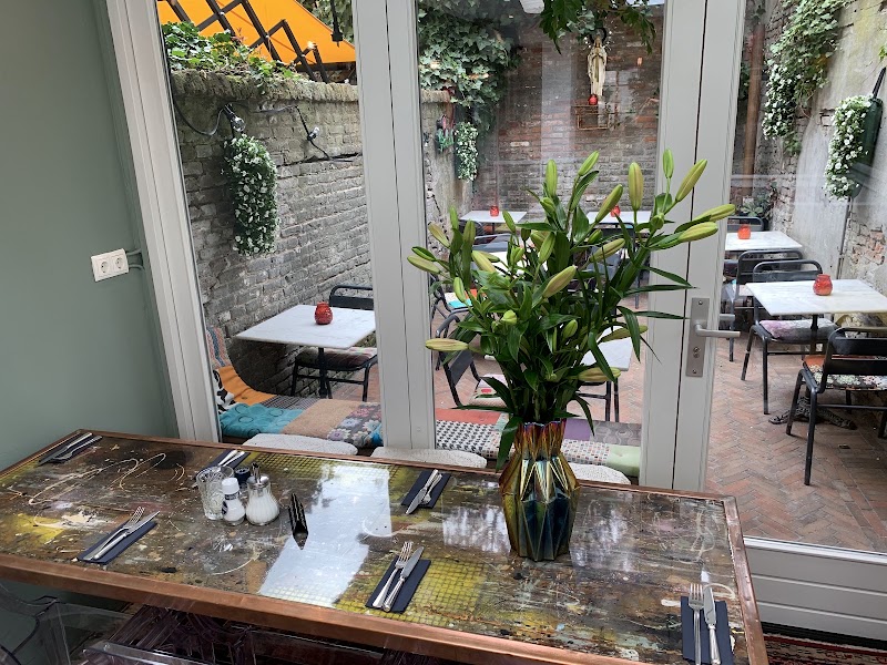 NUL73 Lunch en Diner Café