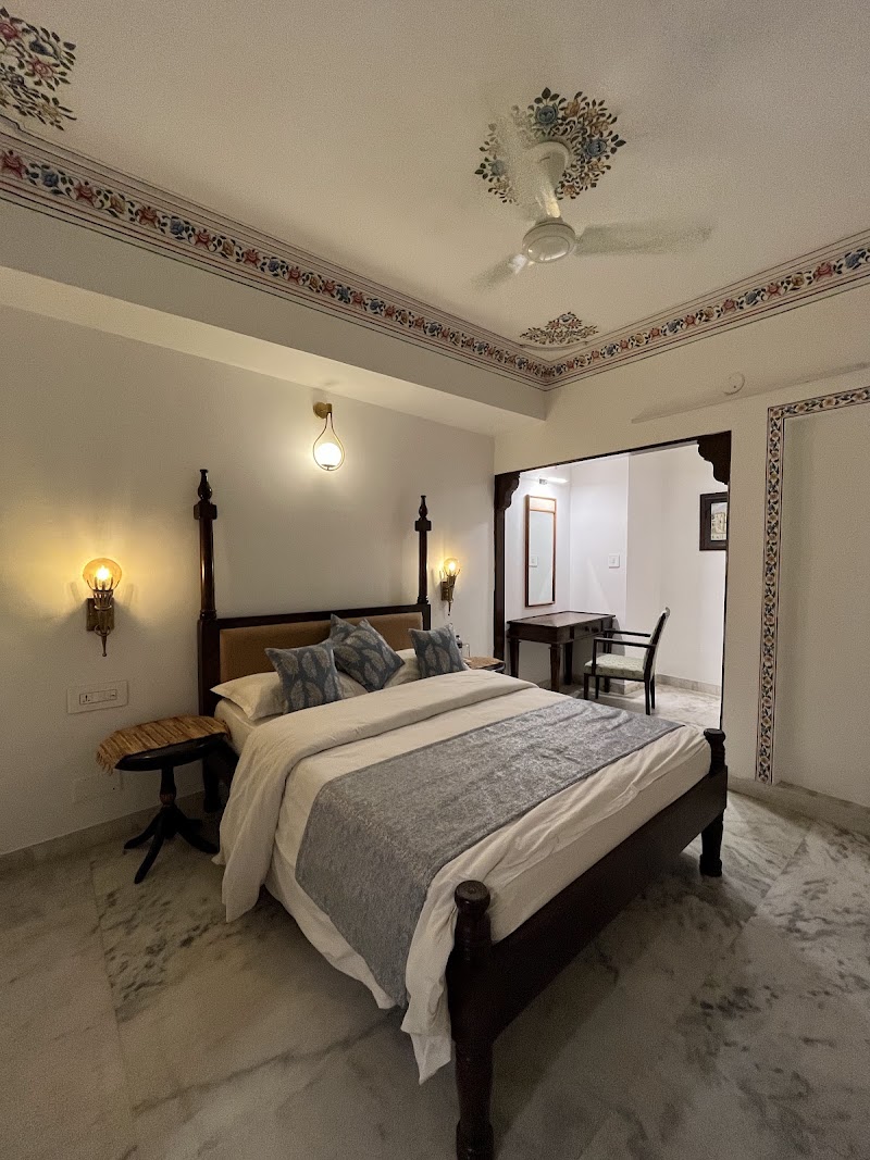 Mewar Haveli - At Lake Pichola - Mewar Haveli - At Lake Pichola, 34-35, Lal Ghat Road, behind Jagdish Temple, Old City, Udaipur, Rajasthan 313001, India