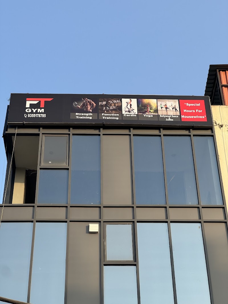 FT GYM - FT GYM 3rd Floor, F-56, above XO Salon, Block G, Sushant Lok 2, Sector 57, Gurugram, Haryana 122001, India