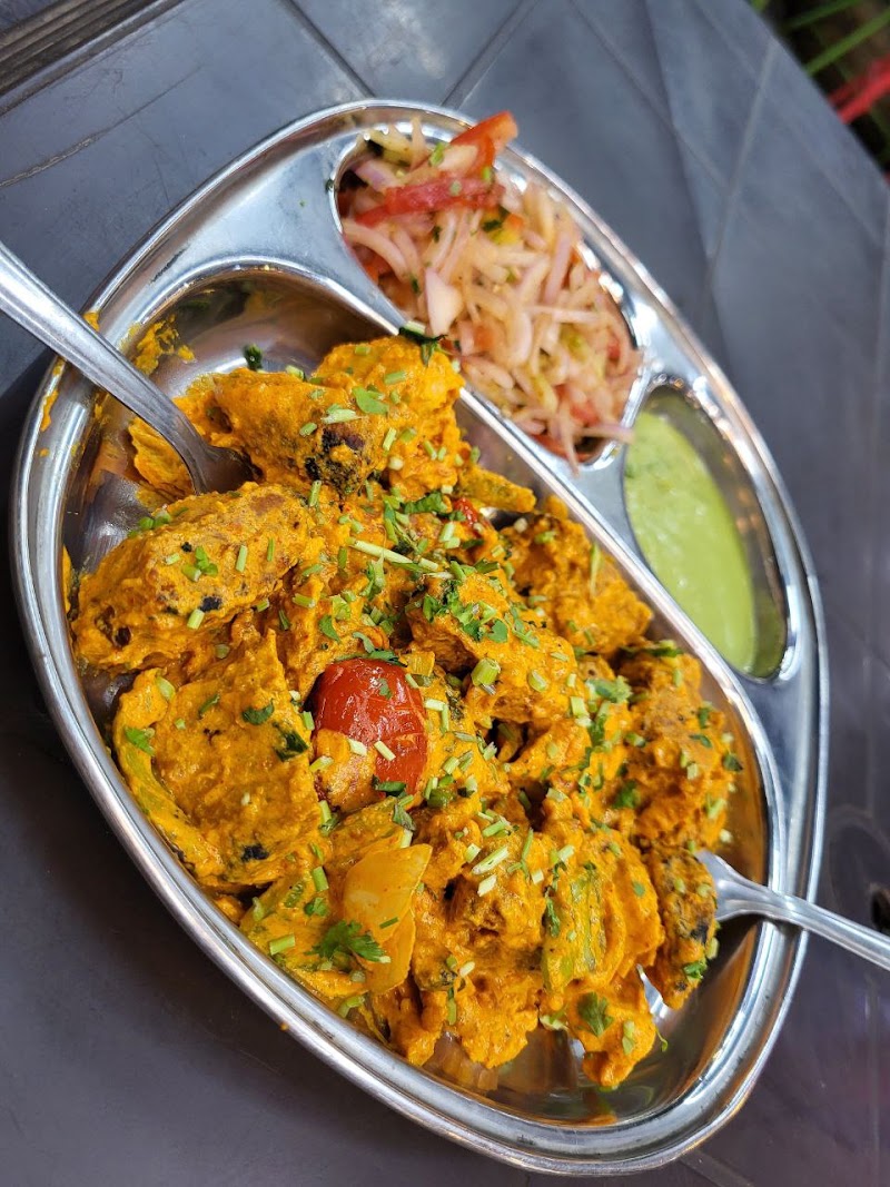 Dakshin Jn - Dakshin Jn, 57FW+J4V, Maharaja Chowk, Muktanagar, Vivekanand Nagar, Durg, Chhattisgarh 491001, India