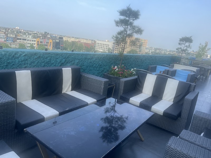 Sky Club
