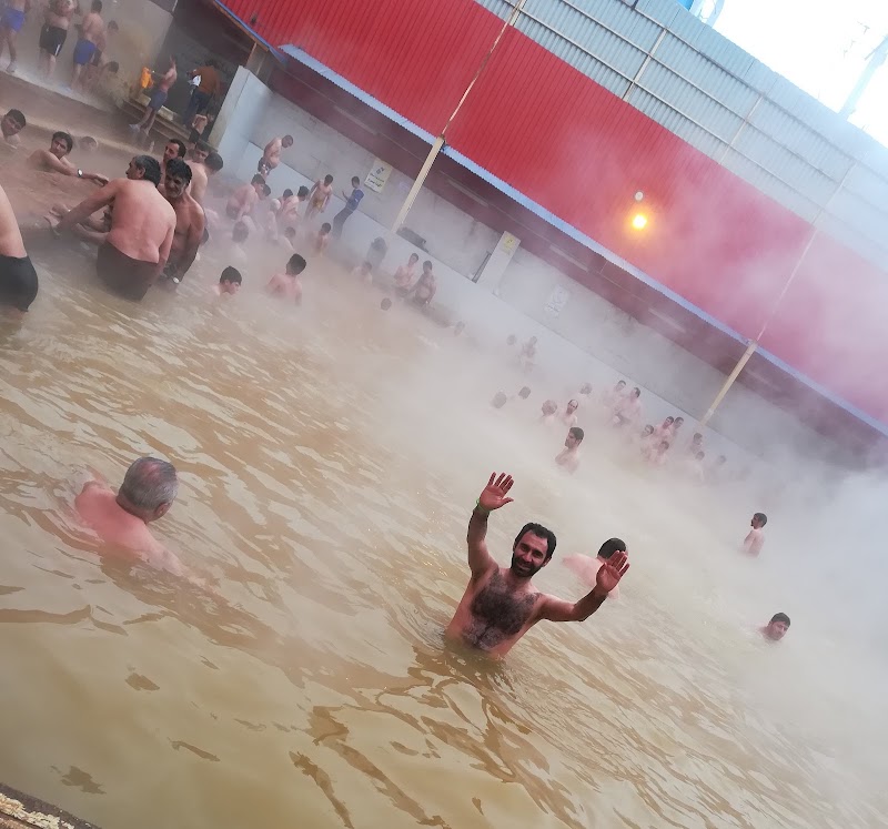 Gavmish goli mineral hot water pool - Gavmish goli mineral hot water pool, 532G+M2R, Sareyn, Ardabil Province, Iran