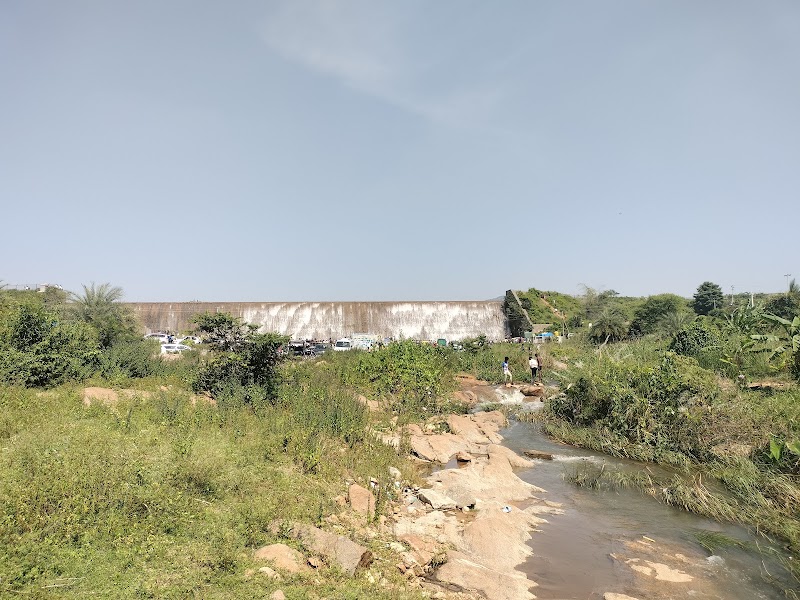 Srinivas sagar dam - Srinivas sagar dam, FJ2G+WJ6, Chikkaballapur, Bandammanahalli, Karnataka 561211, India