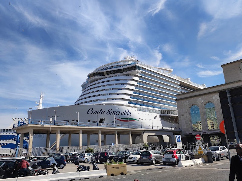Naples Port - Naples Port, 80133 Naples, Metropolitan City of Naples, Italy