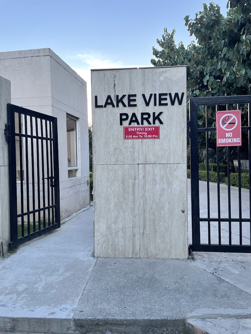 Lake View Park - Lake View Park Gaur City 1, Sector 4, Greater Noida, Ghaziabad, Uttar Pradesh 201016, India