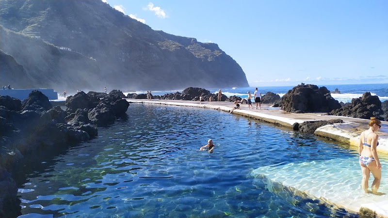 Porto Moniz Natural Swimming Pools - Porto Moniz Natural Swimming Pools Praça Do Lyra Vila De Porto Moniz, 9270-053 Porto Moniz, Portugal