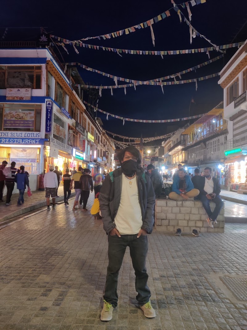 Moti Market Leh - Moti Market Leh, Shop no 1, first floor, takthok complex, Moti market, Leh, 194101