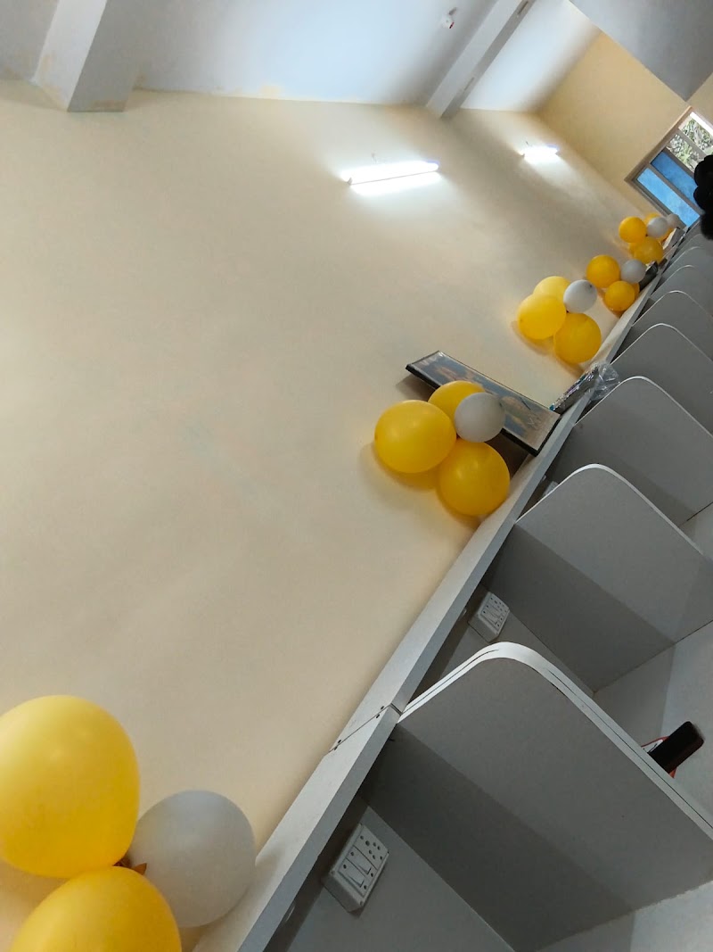 Didi library cum Reading Zone and Coaching Classes - Didi library cum Reading Zone and Coaching Classes NH 53, Great Eastern Rd, l, BMY, Indira Nagar, Charoda, Chhattisgarh 490025, India