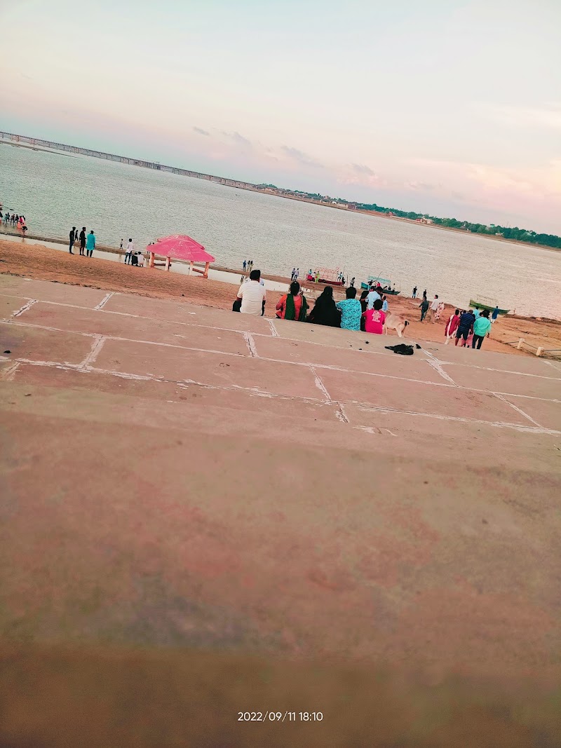 Sangam View and Selfie Point - Sangam View and Selfie Point CV9J+RM3 Sachcha Ashram, Arail Rd, near Shri Tapasvi Brahman Ashram, Barna, Naini, Prayagraj, Uttar Pradesh 211008, India