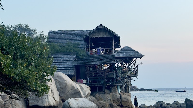 หาดทรายนวล - หาดทรายนวล, Unnamed Road, 3RC8+WGM ตำบล เกาะเต่า อำเภอเกาะพะงัน สุราษฎร์ธานี 84280, Thailand