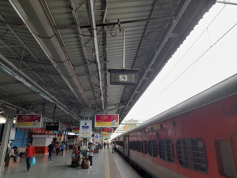 Udaipur Railway Station - Udaipur Railway Station, Jawahar Nagar, Udaipur, Rajasthan 313001, India