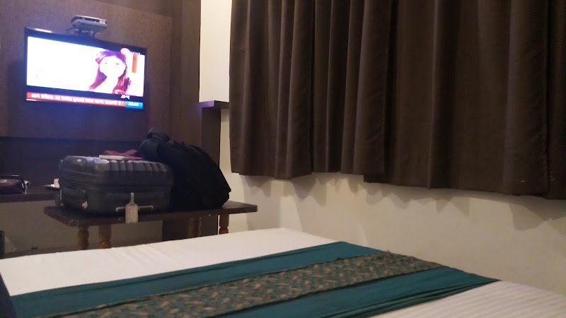 Hotel Anand Palace - Hotel Anand Palace Nanakheda, Bus Stand, Nanakheda, Mahakal Vanijya, Ujjain, Madhya Pradesh 456010, India