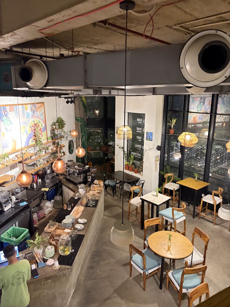 Greenr Cafe - Greenr Cafe 32nd Avenue, Sector 15 Part 2, Sector 15, Gurugram, Haryana 122001, India