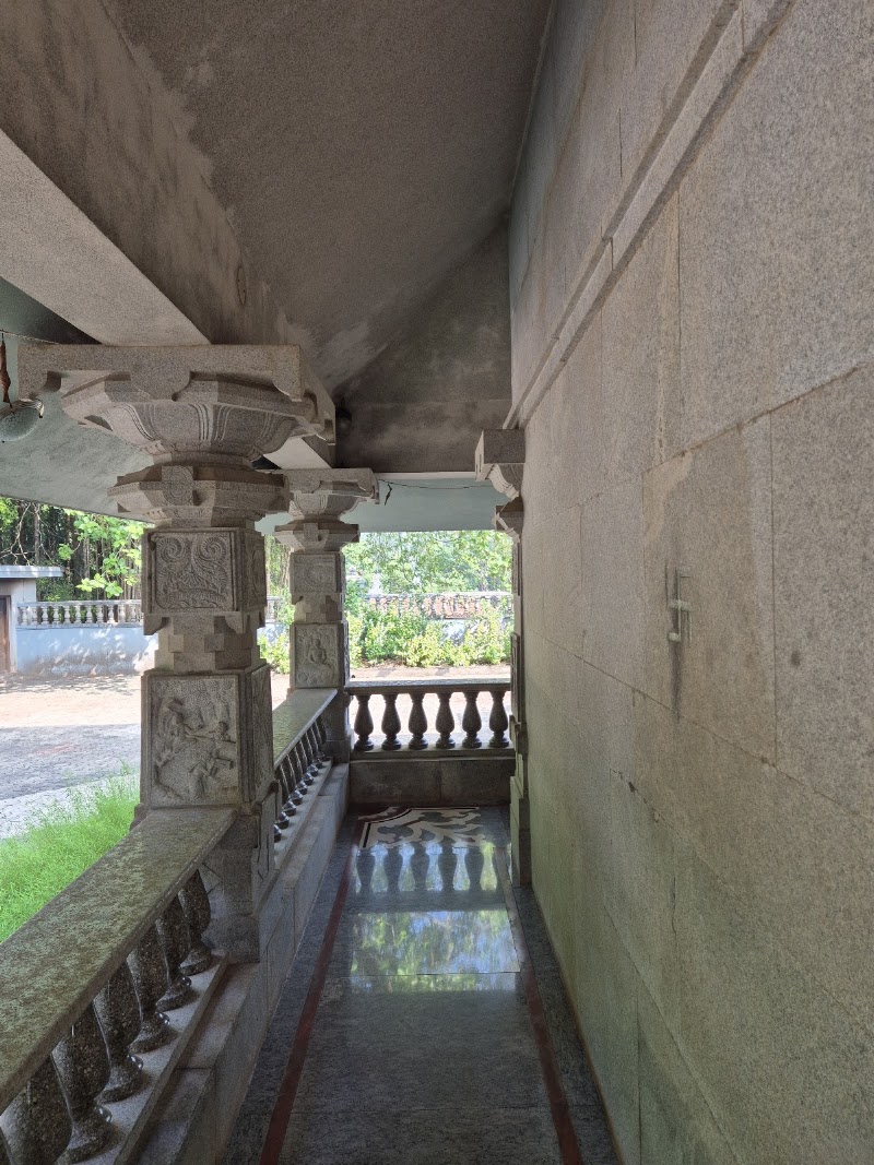 Chandranatha Swamy Basadi Dharmasthala - Chandranatha Swamy Basadi Dharmasthala, W9WM+G8Q, Daramasthala, Karnataka 574216, India