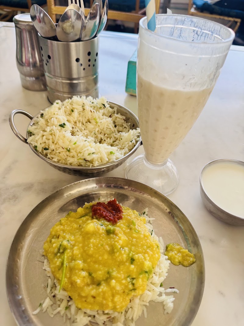 Millets Of Mewar Restaurant - Millets Of Mewar Restaurant Badhu Ji ka Darwaja, 51, City Palace Rd, Near Jagdish Temple, Udaipur, Rajasthan 313001, India