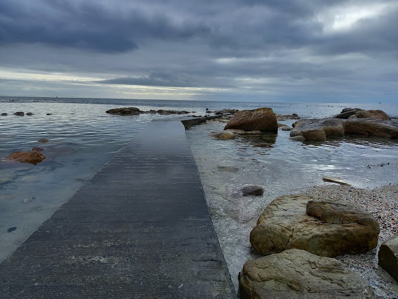 Glencairn Tidal Pool - Glencairn Tidal Pool, Main Rd, Glencairn, Cape Town, South Africa