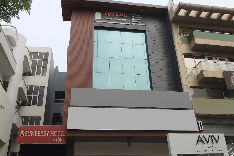 Qotel Express Sandberry - Prashant Vihar - Qotel Express Sandberry - Prashant Vihar ED Block, Prashant Vihar, Sector 14, Rohini, Delhi, 110085, India