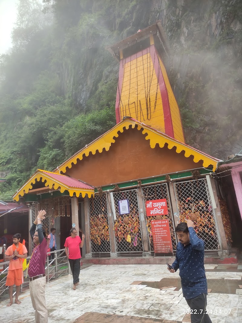 Yamunotri Saru Hot Spring - Yamunotri Saru Hot Spring XFX7+R35, Yamunotri, Uttarakhand 249141, India