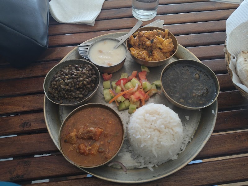 Moonpeak Deli - Moonpeak Deli Temple Rd, McLeod Ganj, Dharamshala, Himachal Pradesh 176215, India