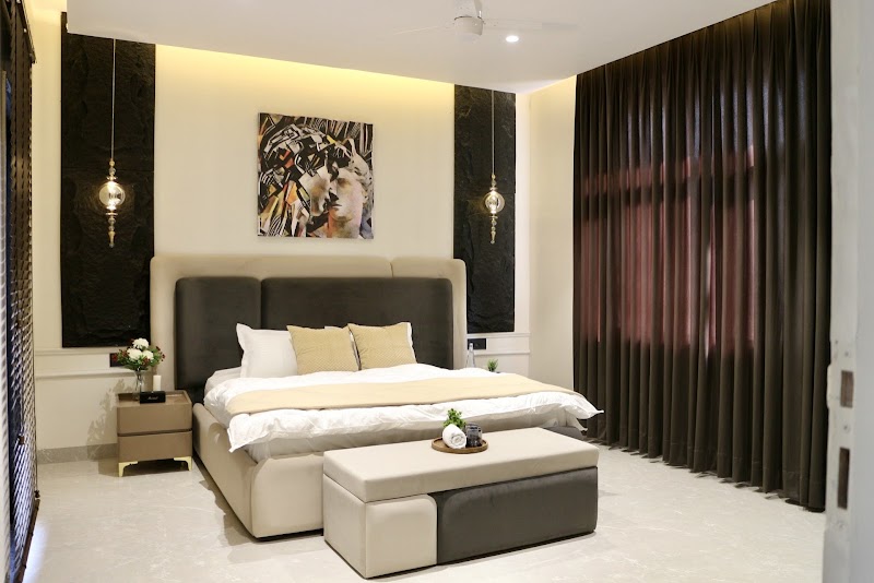 Amarna- The Retreat, A Lux villa with Pool Near delhi ncr - Amarna- The Retreat, A Lux villa with Pool Near delhi ncr, Villa no. 6 B1, Lemon Estate Rd, Uppal farms, Manesar, Haryana 122413, India