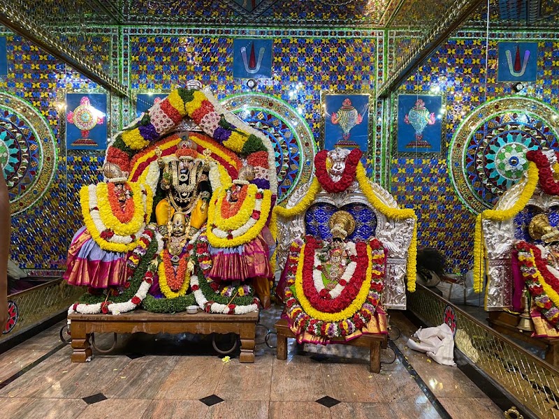 Kote Sri Prasanna Venkataramana Swamy Temple - Kote Sri Prasanna Venkataramana Swamy Temple 39, Krishna Rajendra Rd, Kalasipalya, Bengaluru, Karnataka 560018, India