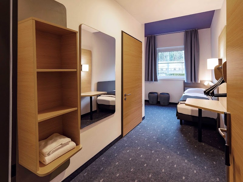 B&B HOTEL Köln-Frechen - B&B HOTEL Köln-Frechen Kölner Str. 213, 50226 Frechen, Germany