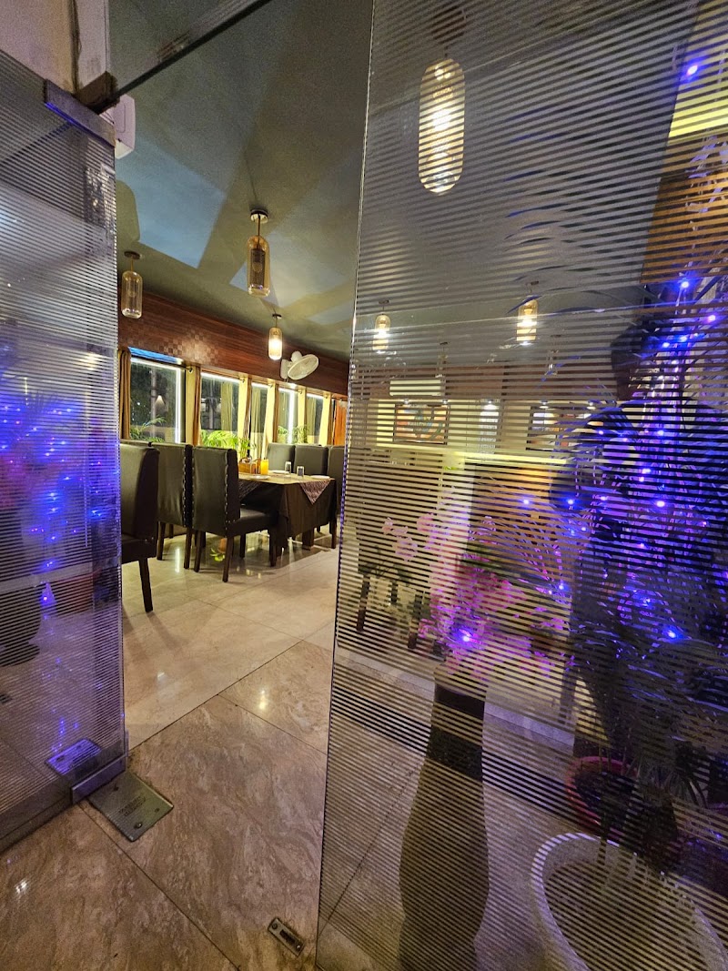 Flavours Restaurant | Family Resturant In Prayagraj