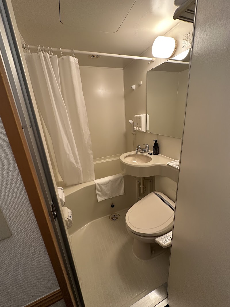 Toyoko INN Kyoto Shijo Karasuma - Toyoko INN Kyoto Shijo Karasuma 28 Naginatabokochō, Shimogyo Ward, Kyoto, 600-8008, Japan